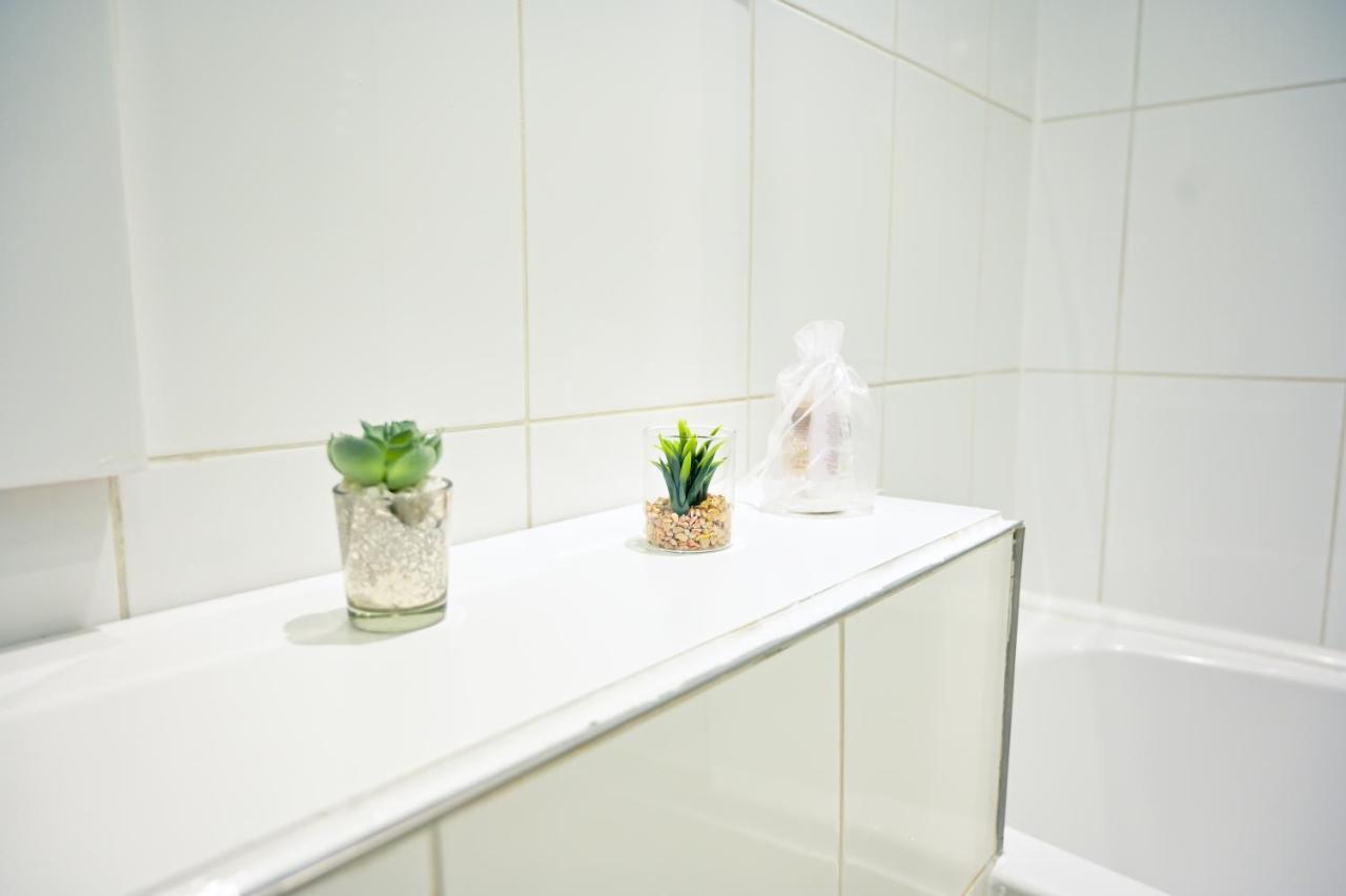 10 Min Walk Oxford St - Hyde Park Apartment ลอนดอน ภายนอก รูปภาพ
